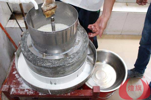 石磨肠粉米浆制作教程
